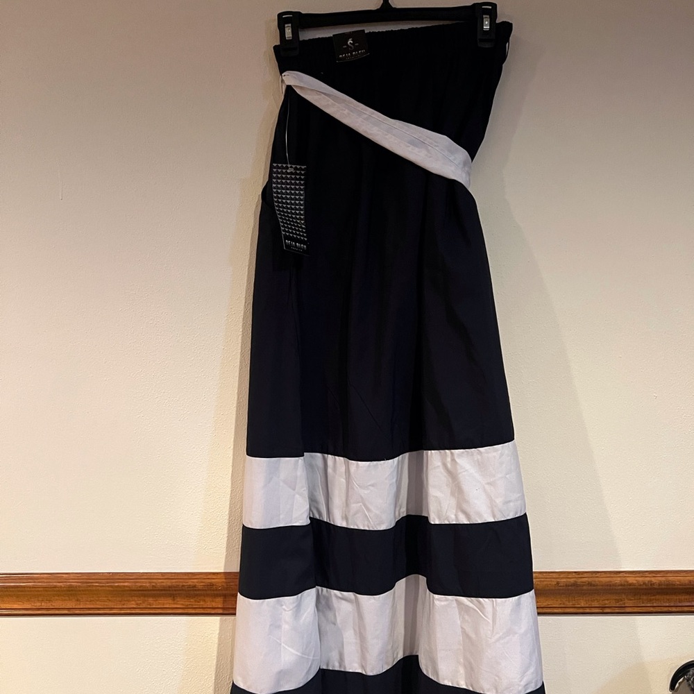 Striped Cotton, Navy and White Maxi Skirt with Tie Waist - Picture 2 of 6